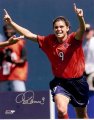 MIA HAMM SIGNED 8X10